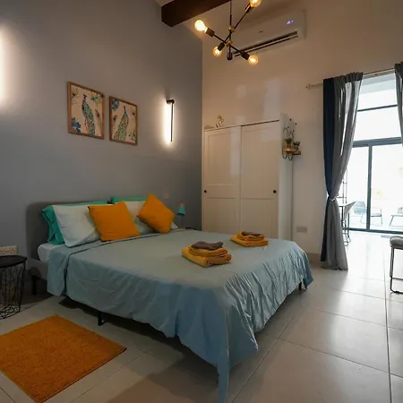 Апартаменты 2 Bedroom Townhouse In Minutes Away From Promenade